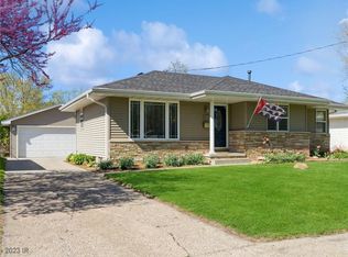 3841 Merced St, Des Moines, IA 50310