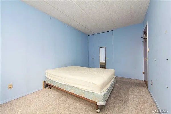 Sold by Exit Kingdom Realty | media 28