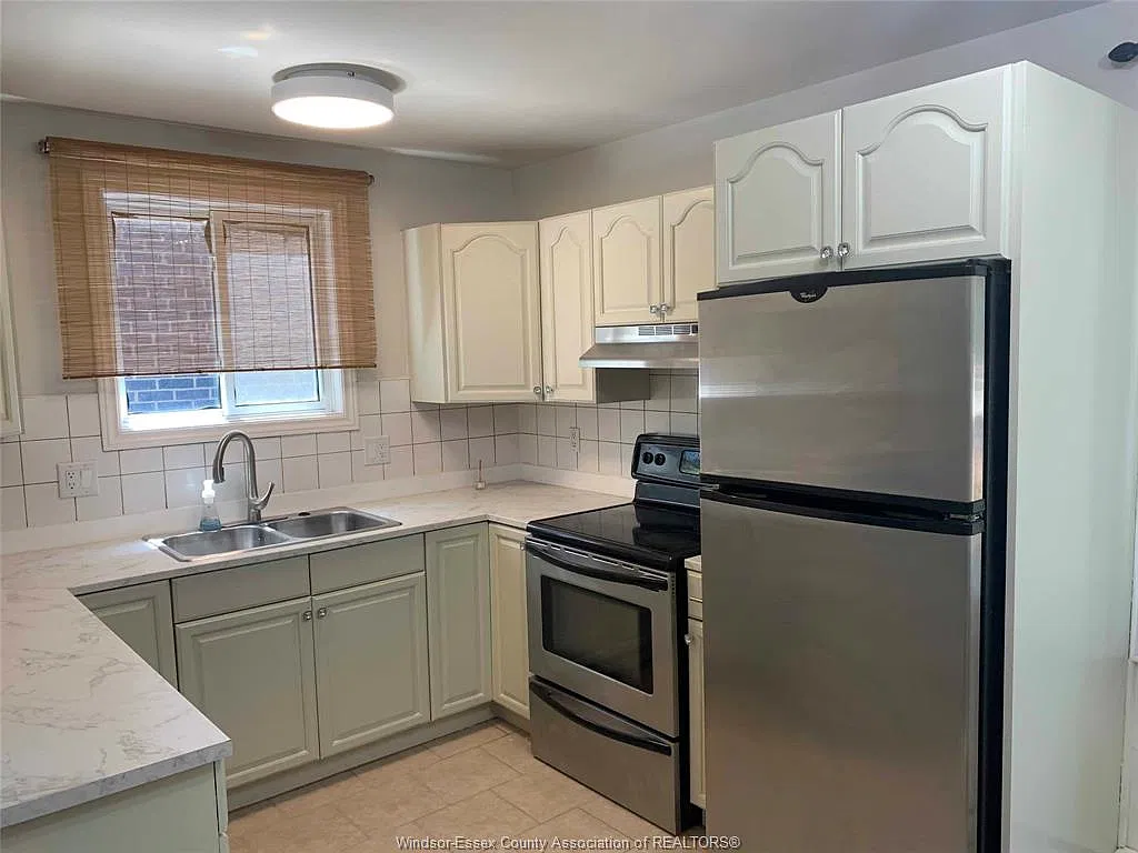 4 bed, 1.5 bath, $2,250 — Photo 4