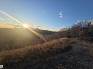 7508 111th Ave NW, Edmonton, AB T5B0B7