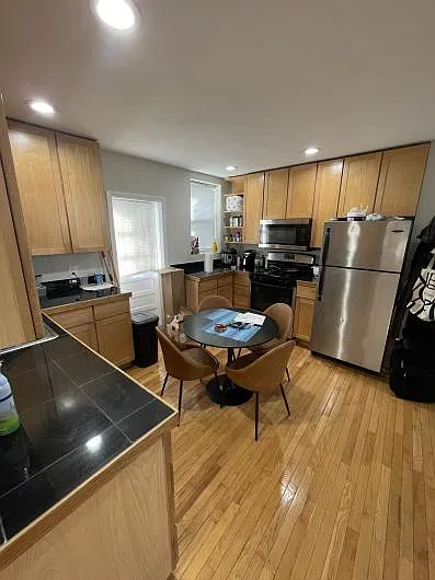 1 bed, 550 sqft, $2,600 — Photo 4