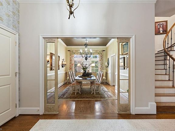 4th image of 37 Creswell Ct