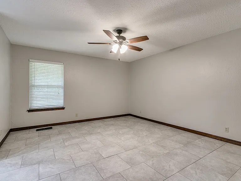 1213 Westbrooke Ter — Photo 22