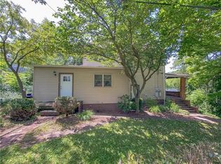 201 Patterson Ave, Beaver Falls, PA 15010