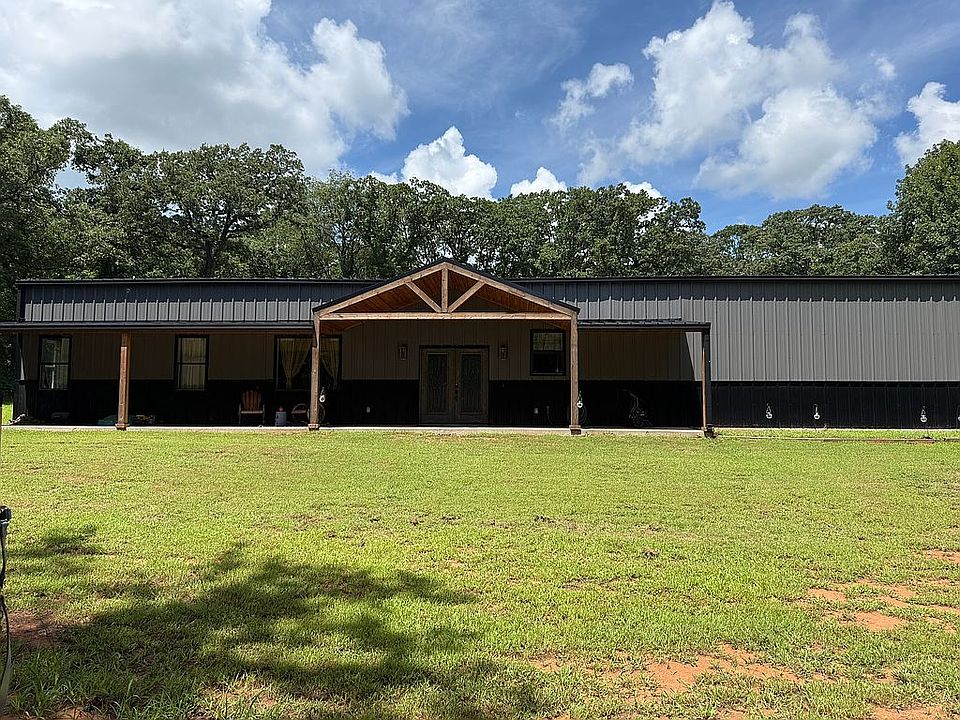 Front Ext. w/60'x8' porch