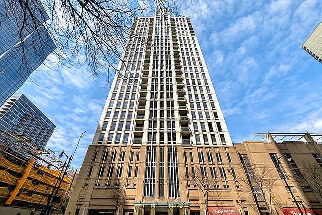 1st image of 1250 S Michigan Ave APT 1202
