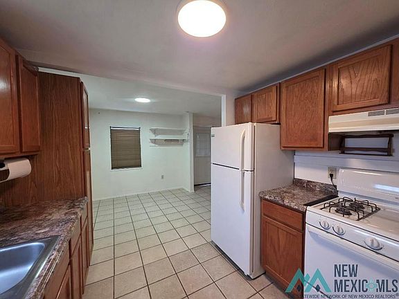 5th image of 2109 Georgia St