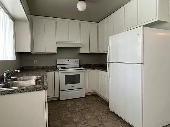 3rd image of 240 E Madison Ave APT 8