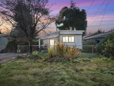 1735 Pennsylvania St, Coos Bay, OR, 97420