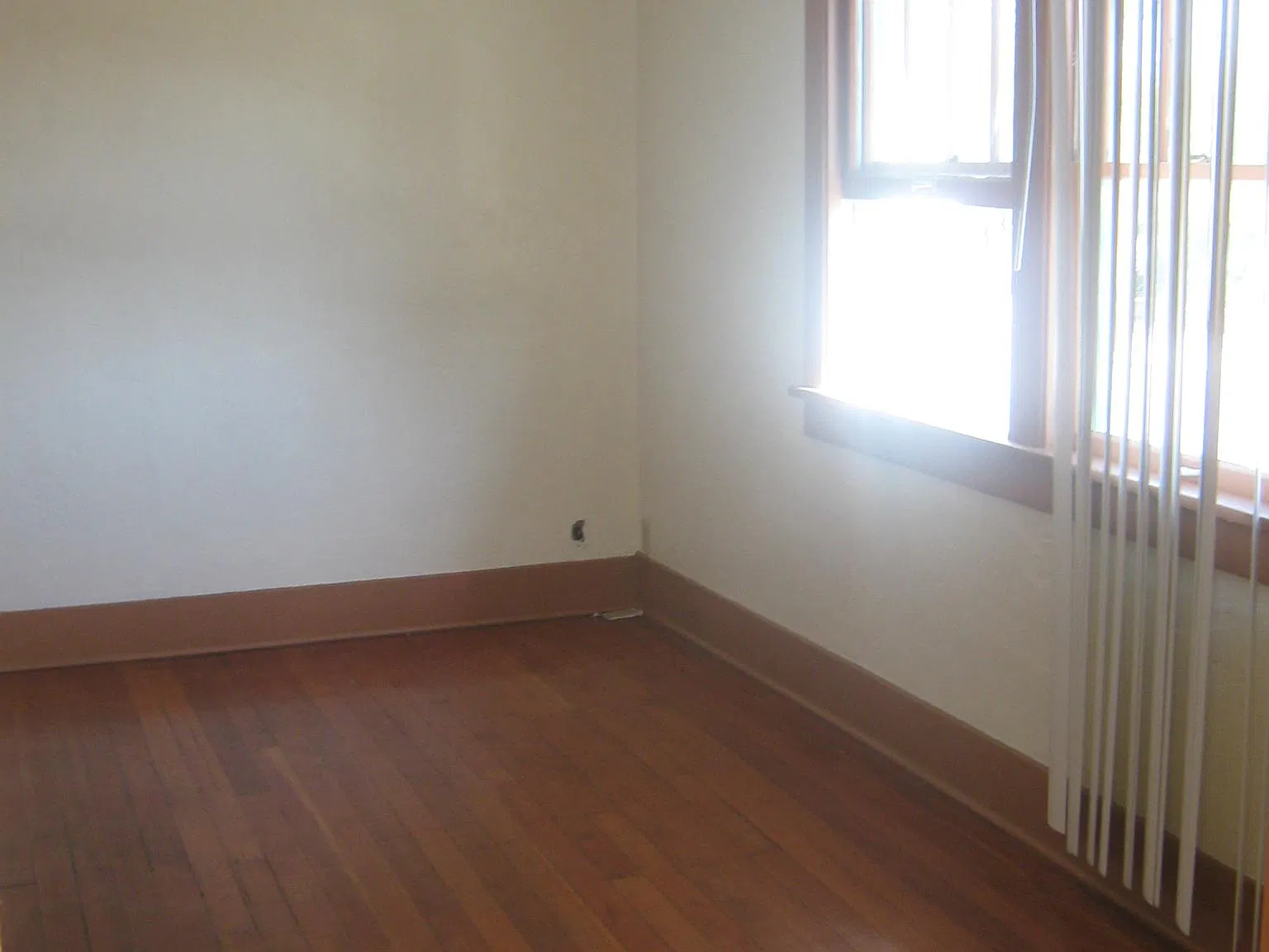 2 bed, 899 sqft, $1,440 — Photo 3