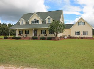 208 Oconee Rd, Alma, GA 31510