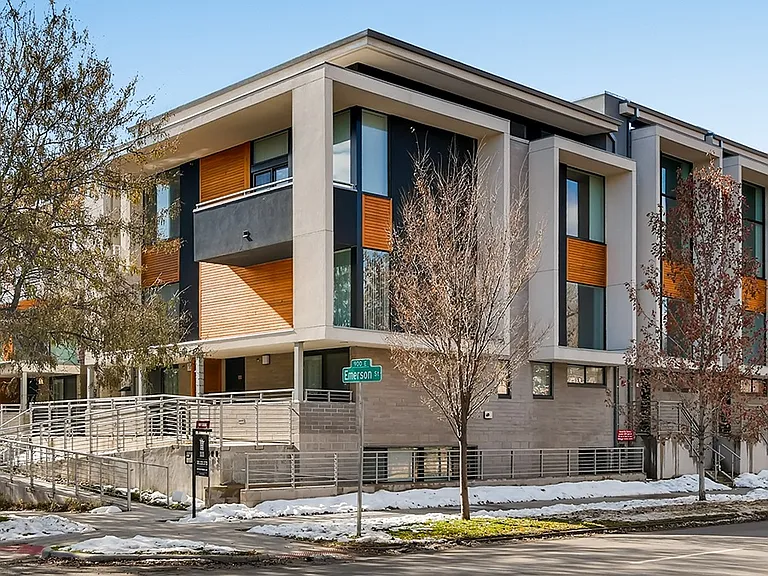 Emerson Lofts — Photo 1