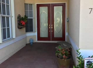 701 SW Lake Charles Cir, Port Saint Lucie, FL 34986