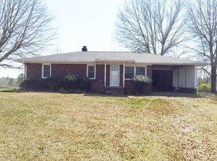 351 Amberwood Rd, Pickens, SC 29671
