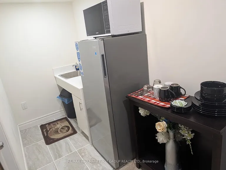 1210 Jim Brewster Cir — Photo 12