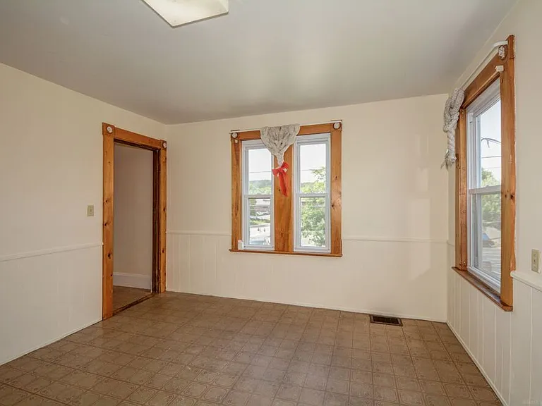 46-48 South St #2 — Photo 9