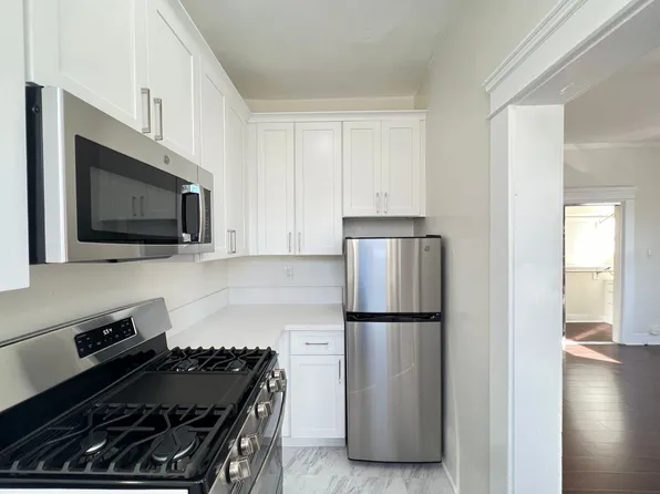 RCG 722 Hartford LLC