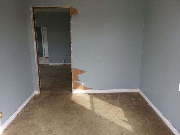 2nd image of 7801 Mercier St