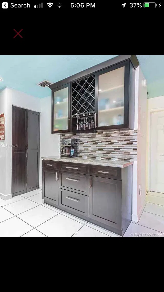 3 bed, $3,000 — Photo 2