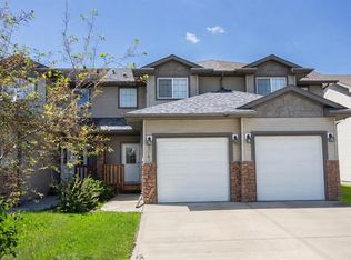 5542 SE Prairie Ridge Ave, Blackfalds, AB T4M0C2