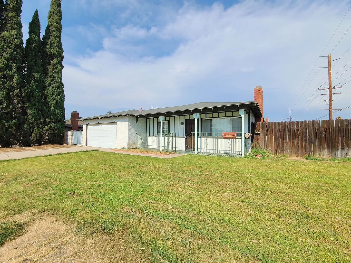 Single-Story 3-Bedroom Redlands Home On a Cul-de-Sac! — Photo 2