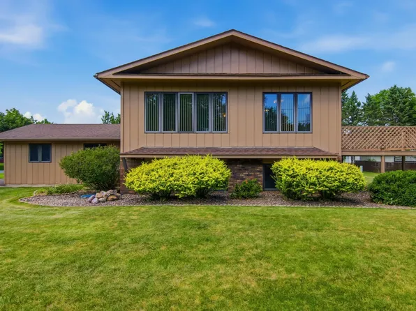 2003 4th Ave N, Menomonie, WI 54751