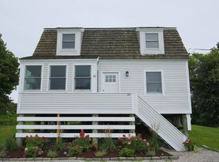 10 Pasadena Ave, Westerly, RI 02891