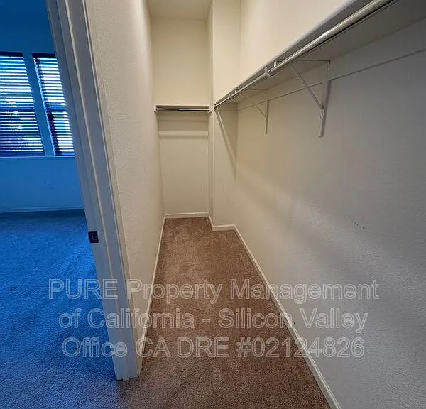 2712 Ferrara Cir — Photo 14