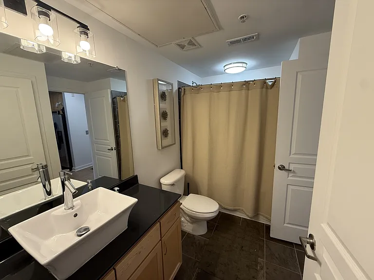 3000 Vanderbilt Pl #322 — Photo 24