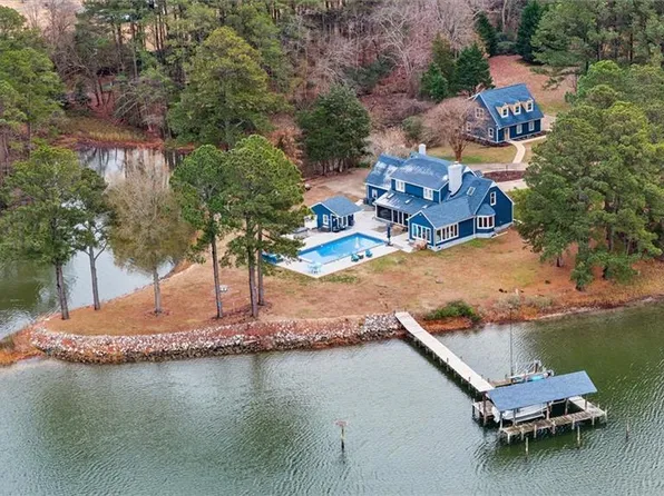 114 Fishermans Cv, Yorktown, VA 23692