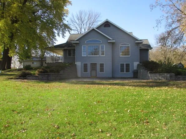 29265 Clear Lake Rd, Richmond, MN 56368