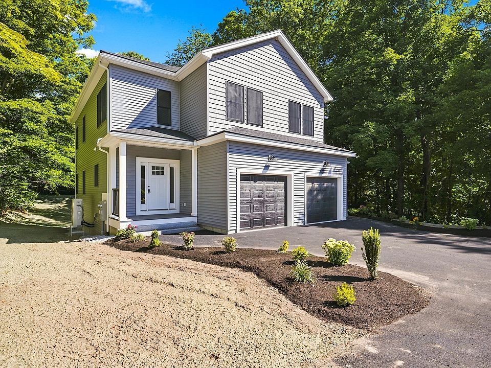 1st image of 24 Nashua Rd #1