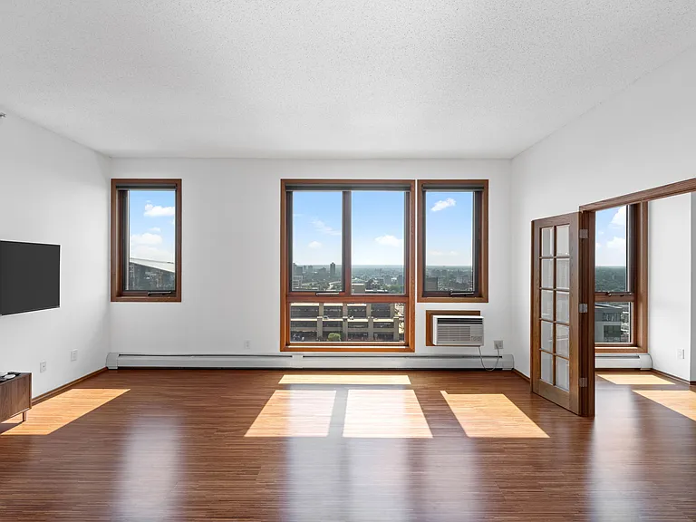 433 S 7th St #2308 — Photo 2