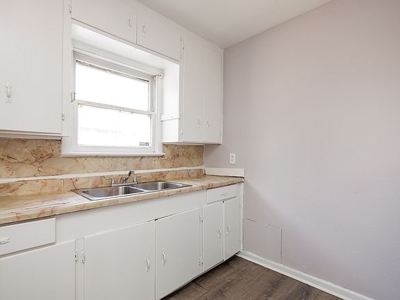 3rd image of 245 Cortez St