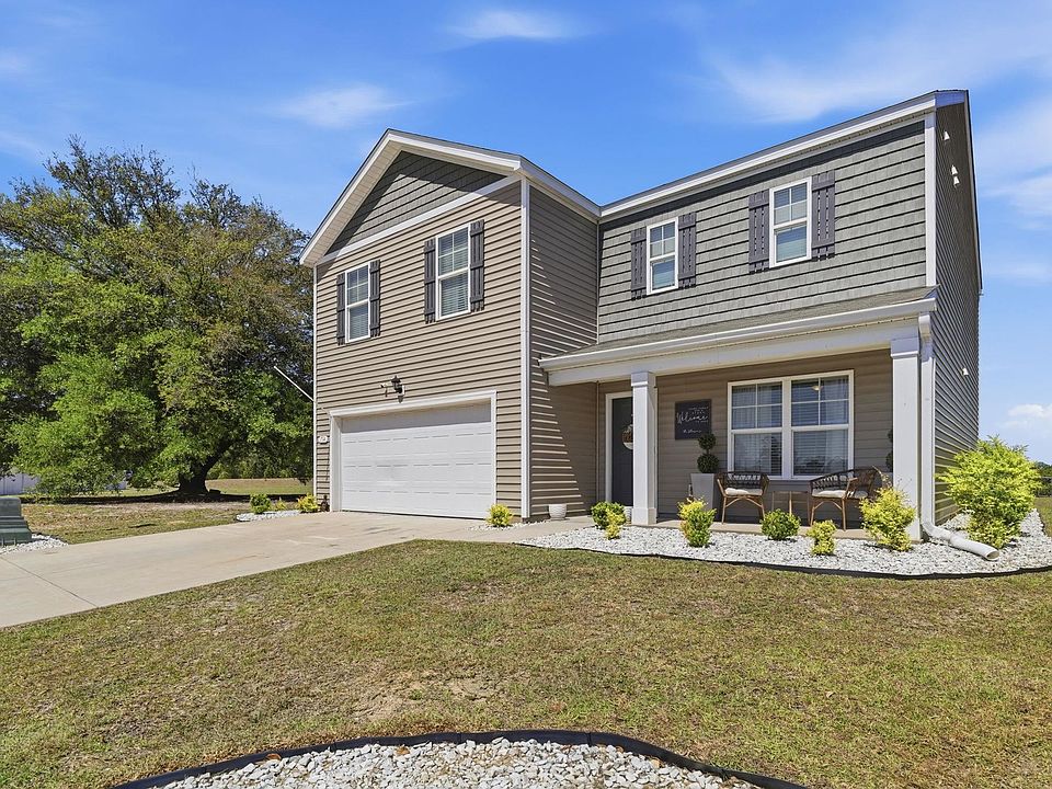 1st image of 714 Woodland Farms Circle
