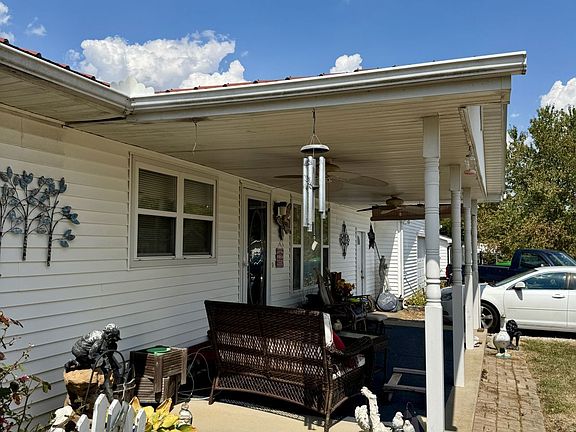 2nd image of 41 Fairfield Ln