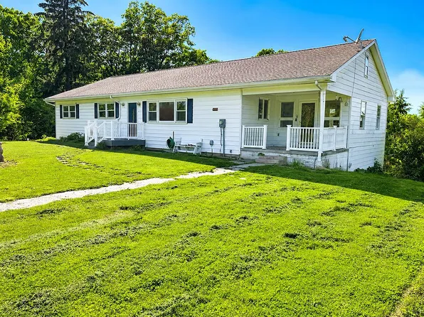 107 Pickett Rd, Dover, PA 17315