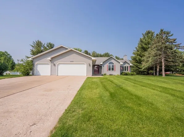 3502 Parkside Cir W #W, Eau Claire, WI 54701