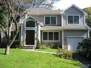 6 Hazel Rd, Port Washington, NY 11050