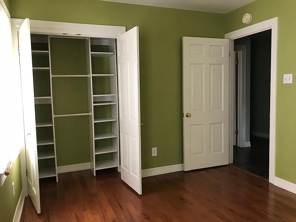 Interior Rm 2