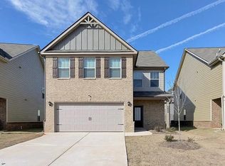 2454 Walker Dr, Hampton, GA 30228