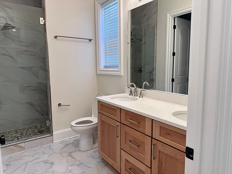 226 McCowat St — Photo 9