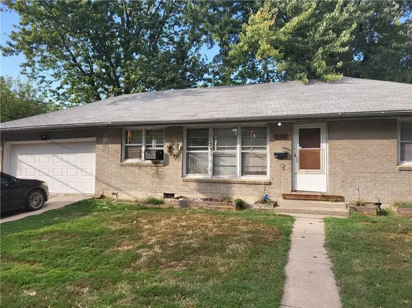 508 NW Little Ave, Lees Summit, MO 64063