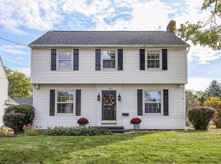 746 Norton Dr, Kalamazoo, MI