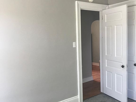 5th image of 703 Payne Ave #4