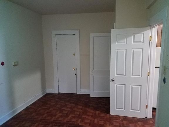 inside bedroom 2