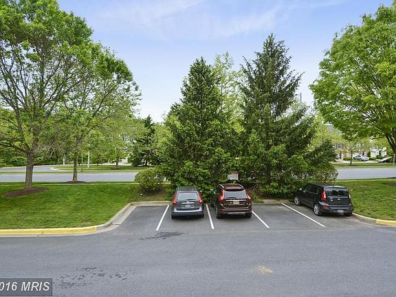 3rd image of 13116 Shamrock Glen Dr #1404