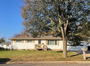 904 Charles Dr, Sparta, WI 54656