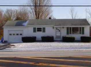 4378 Middle Settlement Rd, New Hartford, NY 13413