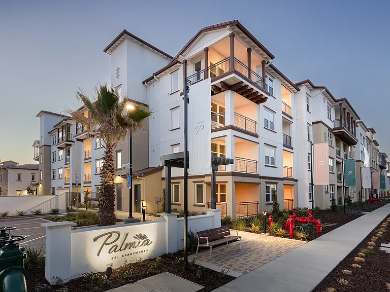 Palmia, Age 55+ Luxury Apartments — Photo 45